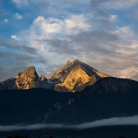Haus Am Mitterbach 아파트 *